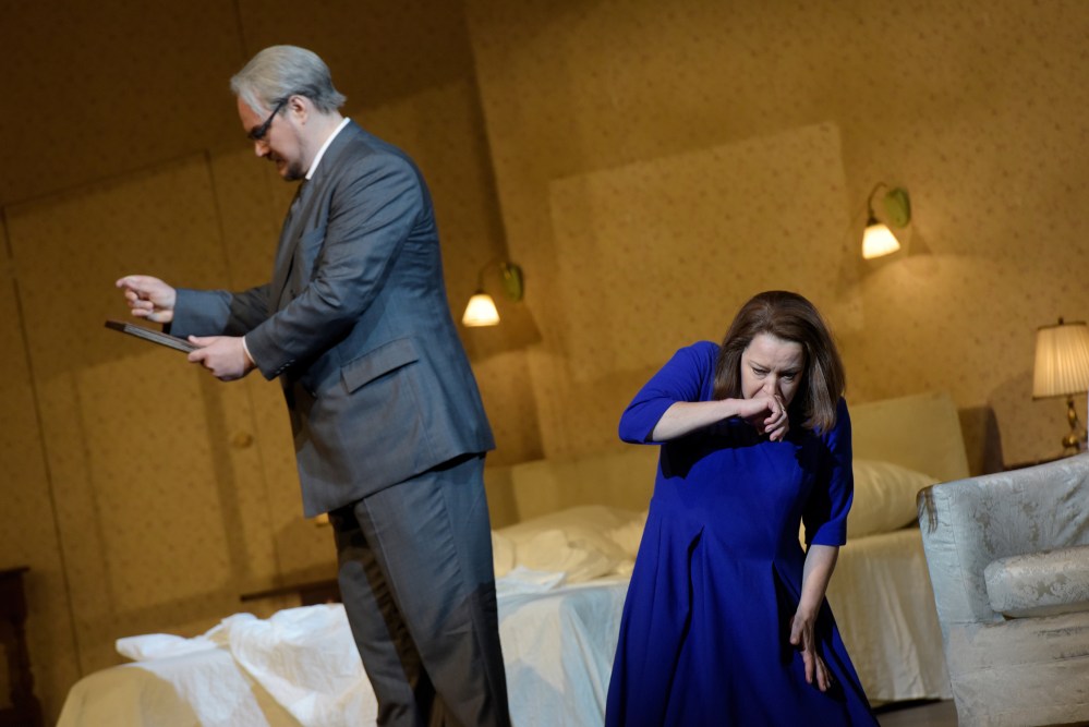 hires-12_LadyMacbethVonMzensk_2017_DmitryUlyanov_NinaStemme_c_SF_ThomasAurin