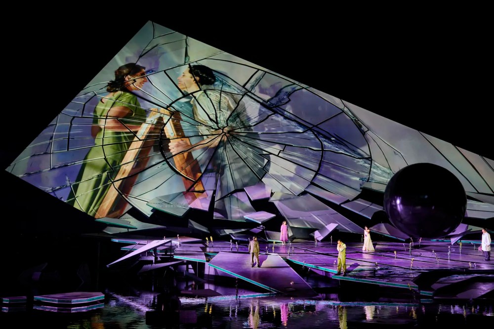 Szenenbild „La traviata” 2026 © Bregenzer Festspiele / Ralph Larmann